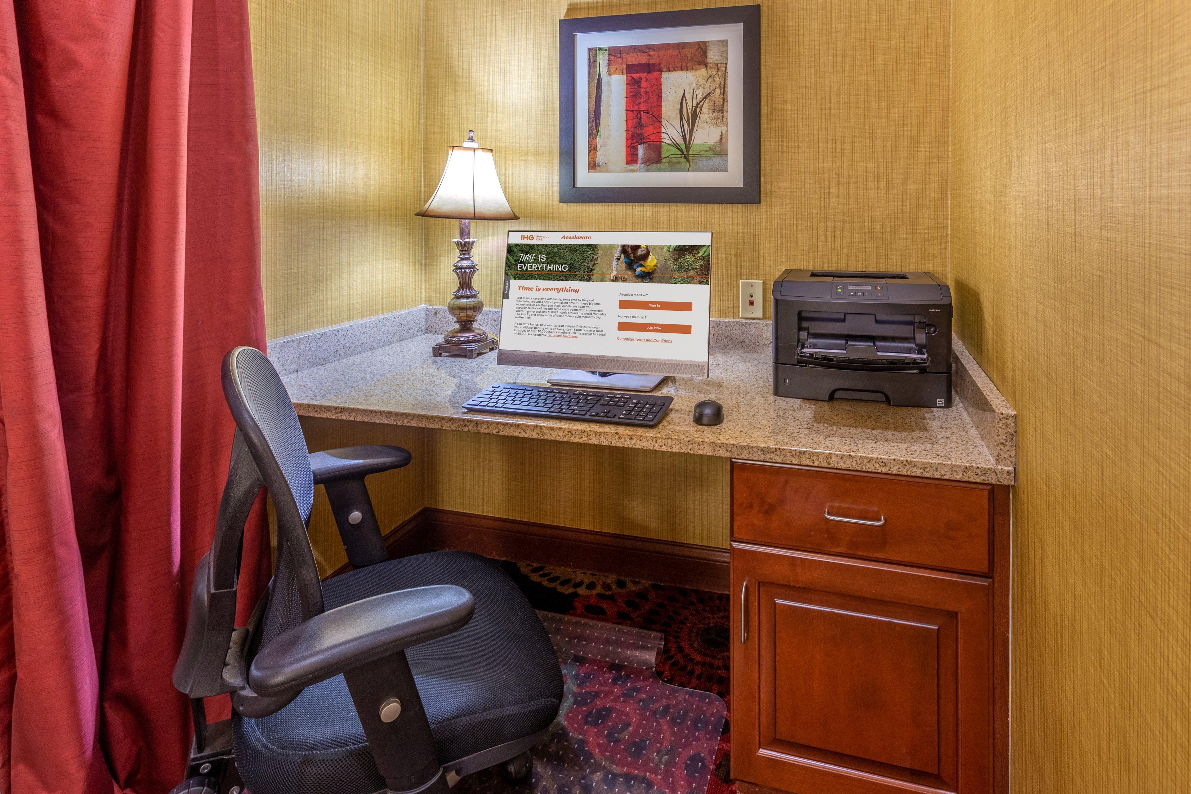 Holiday Inn Express Hotel & Suites Bowling Green By Ihg Dış mekan fotoğraf
