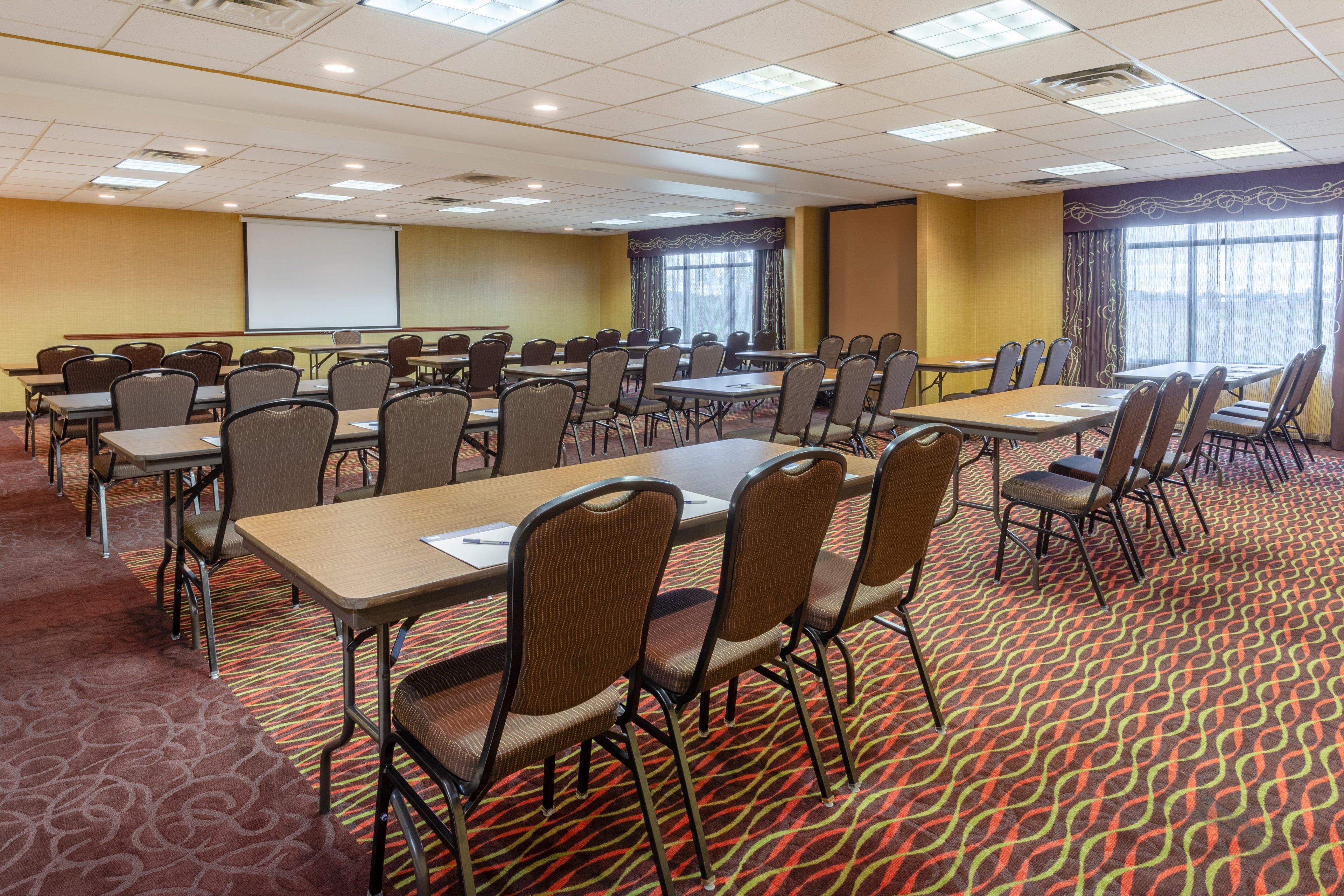 Holiday Inn Express Hotel & Suites Bowling Green By Ihg Dış mekan fotoğraf
